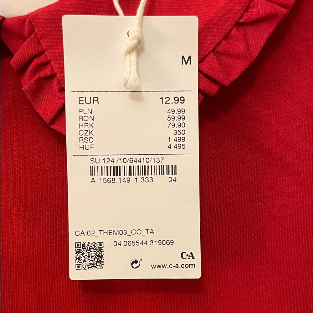 Chic Red Blouse with Peter Pan Collar - Picture 2 of 9